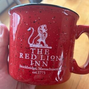 Red Lion Inn Speckled Mug